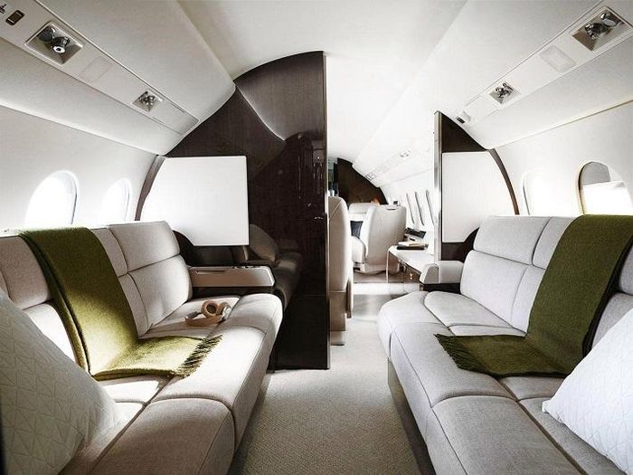 Nội thất của chiếc Dassault Falcon 900LX như một tác phẩm nghệ thuật
