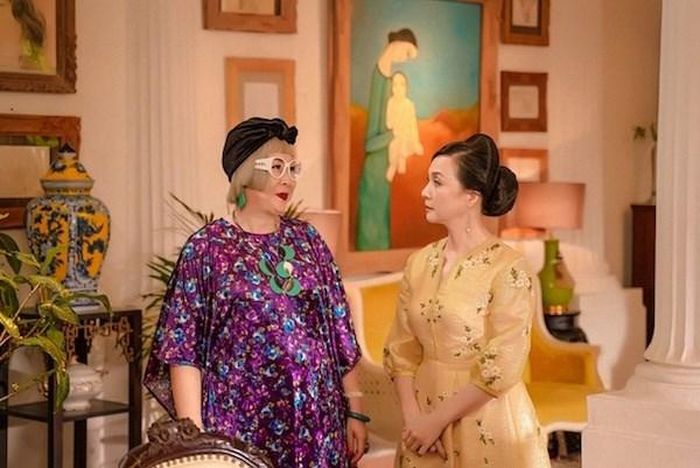Nghệ sỹ nhân dân Hồng Vân và nghệ sỹ nhân dân Lê Khanh vào vai mẹ chồng-nàng dâu trong "Gái già lắm chiêu 3." (Ảnh: Đoàn làm phim)