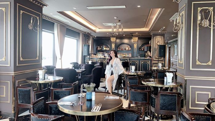 Ngày 29/2 tới đây, Hoàng Yến sẽ làm một mini show của riêng mình với tên gọi : Hoàng Yến - Eleven "Bài tình ca cho em"