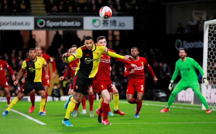 Trước khi trận đấu trên sân Vicarage Road diễn ra, người hâm mộ và giới chuyên môn đều nhận định Liverpool sẽ dễ dàng giành 3 điểm trước Watford, CLB đang đứng áp chót bảng xếp hạng và vừa để thua Man Utd 0-3 ở vòng đấu trước.