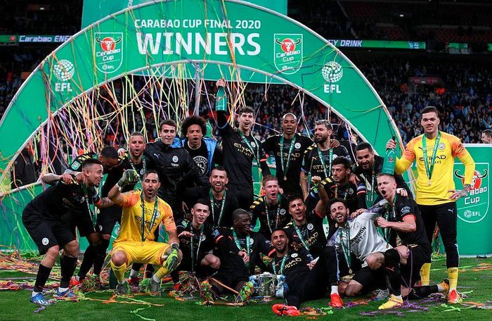  Các cầu thủ Man City ăn mừng chức vô địch Carabao Cup. Ảnh: Dailymail