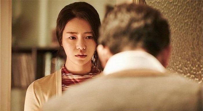 Đáng sợ nhất trong hôn nhân không phải là người thứ ba, mà là khi vợ chồng không còn muốn giữ lấy nhau - Ảnh minh họa: Internet
