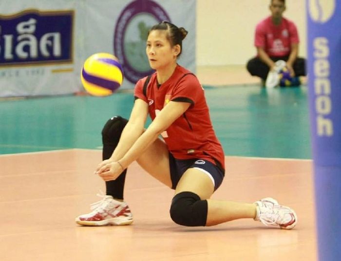 Kỹ năng phòng thủ của Hồng Nhung là rất toàn diện 