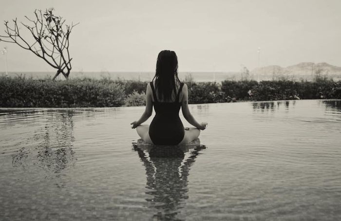 Nữ ca sĩ rất chịu khó tập thể dục để nâng cao sức khỏe. 