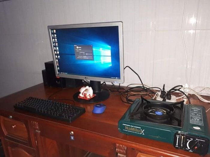 Có lẽ, nếu có giải thưởng cho bộ case sáng tạo và rẻ nhất năm 2020 thì chàng game thủ Đại Phong của này không thể nằm ngoài top 3.