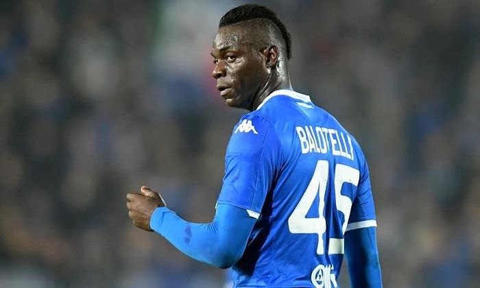 Balotelli quan ngại về ngày giải Serie A được thi đấu trở lại. Ảnh: Getty Images.