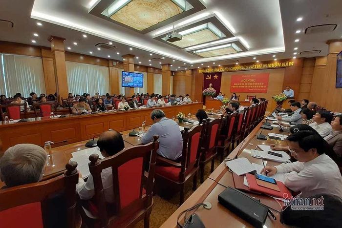 Toàn cảnh hội nghị trực tuyến