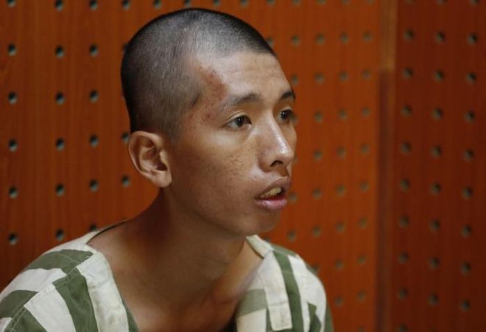 Huy tại cơ quan điều tra. Ảnh: Thanh Kiều.