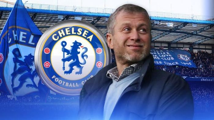 Thậm chí có nguồn tin cho rằng, tỷ phú Abramovich không còn đặt nhiều trông đợi vào Anna. Vì vậy, ông chủ Chelsea dành nhiều tình yêu thương hơn cho những người con khác.