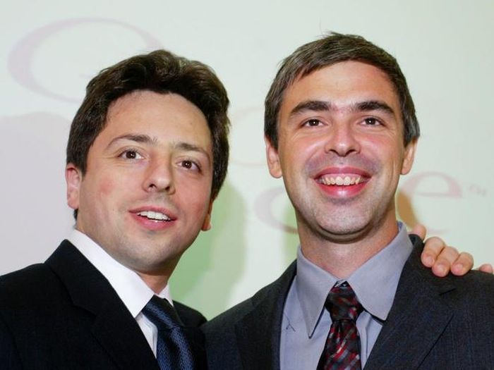 Tài sản của Larry Page (phải) và Sergey Brin - 2 nhà đồng sáng lập Google - lần lượt bốc hơi 5,4 tỷ USD và 5,2 tỷ USD. Ảnh: Getty. 