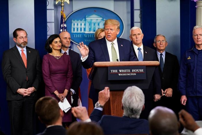  Gói giải cứu do Tổng thống Donald Trump đề xuất bao gồm 500 tỷ USD dành cho các doanh nghiệp. Ảnh: New York Times. 