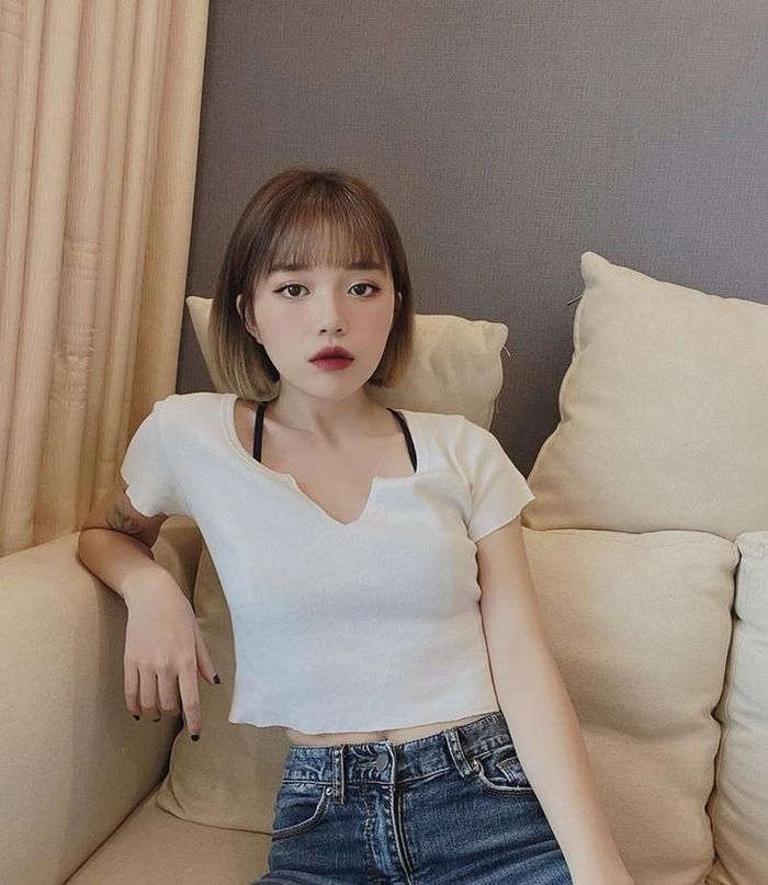 Phải công nhận dù tóc ngắn hay dài cô nàng cũng rất thu hút. (Ảnh: FBNV)