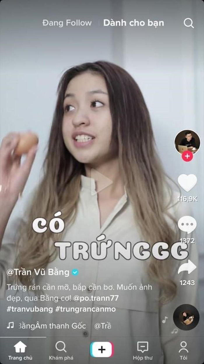 Con gái ai chẳng muốn xinh đẹp hơn thế nên việc dùng app cho lên tầm nhan sắc chẳng có gì là sai cả. Giờ tìm đâu ra được một cô nàng chụp ảnh mà không có công nghệ chỉnh sửa ảnh can thiệp cơ chứ?