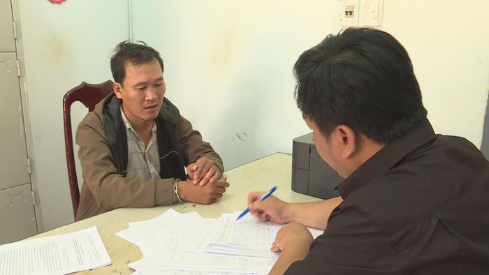 Các đối tượng cùng tang vật