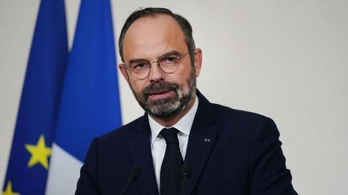  Thủ tướng Pháp Édouard Philippe hôm 27-3 cũng tuyên bố gia hạn lệnh phong tỏa toàn quốc trong nỗ lực ngăn chặn số ca nhiễm virus corona gia tăng trên khắp nước Pháp. 
