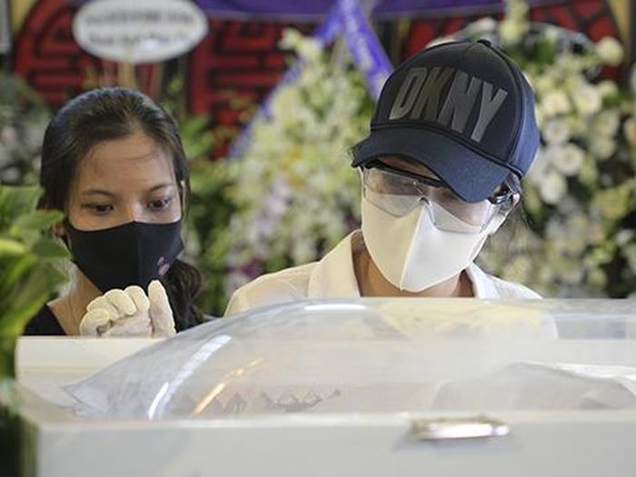 Ốc Thanh Vân khóc khi nghe Trấn Thành hát Cánh hồng phai cho Mai Phương