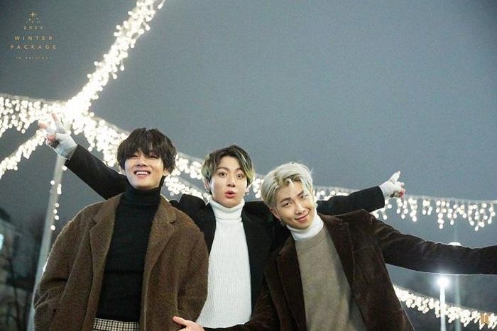 V và Jungkook đã cùng nhau đi xem phim "Ký Sinh Trùng" tại rạp CGV trong lúc vắng khách