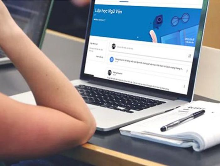  Google Classroom là ứng dụng miễn phí, và tài khoản người dùng được cấp là không giới hạn về dung lượng, chính vì thế, giáo viên có thể lưu trữ số lượng lớn bài giảng, quản lý dữ liệu và chia sẻ cho học sinh 
