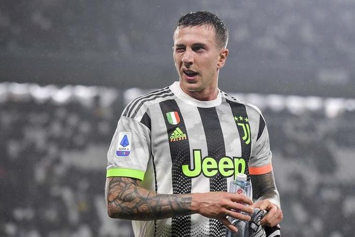  Bernardeschi không còn được trọng dụng dưới thời Sarri. Ảnh: Getty. 