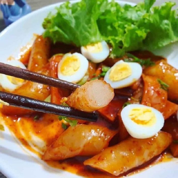  Món bánh gạo cay Hàn Quốc nhưng vô cùng mới lạ khi làm bánh gạo bằng…bánh tráng.