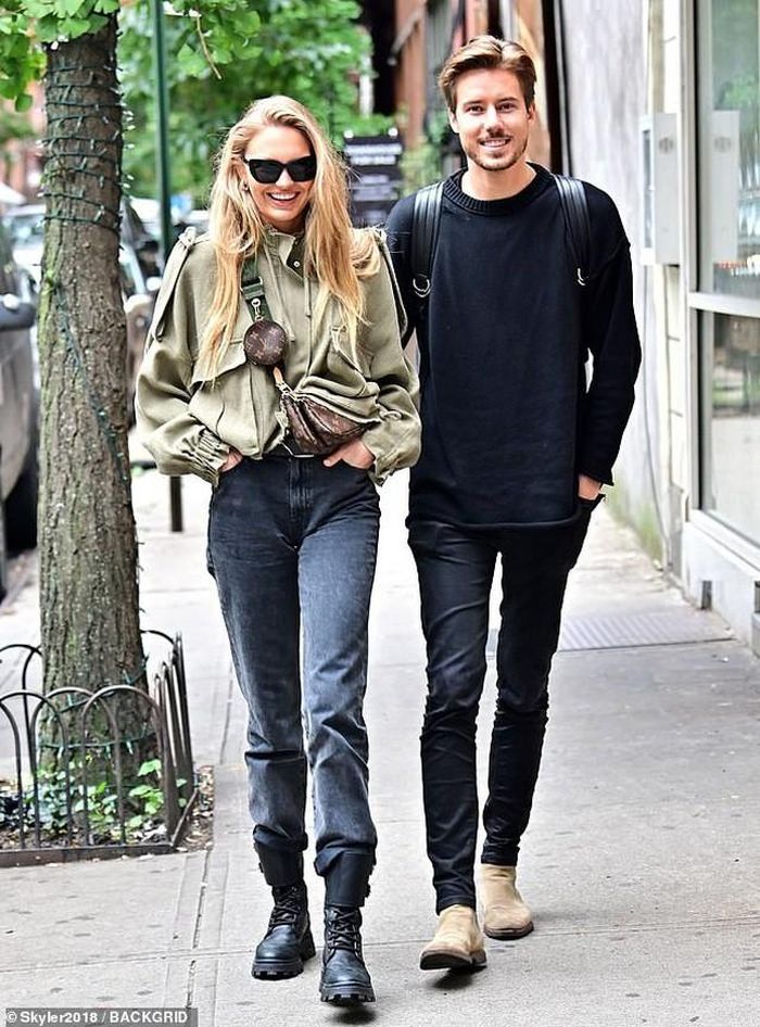 Chồng của Romee Strijd là con trai MC nổi tiếng người Hà Lan Bert van Leeuwen 