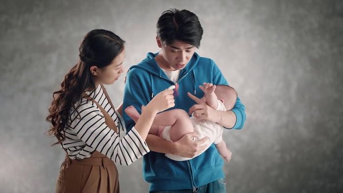 Ngày nay, nhiều đứa trẻ được mang họ kép để tránh gây mâu thuẫn trong gia đình.