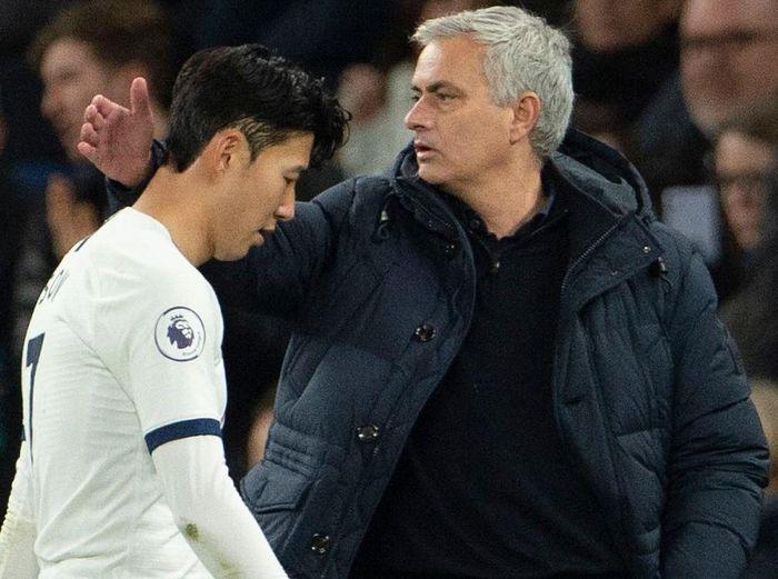  Mourinho đang làm tất cả để cải thiện phong độ của Tottenham. Ảnh: Getty. 
