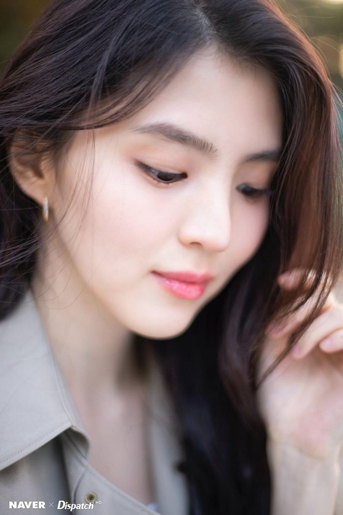 Dù chỉ mới bắt đầu diễn xuất được 3 năm, Han So Hee được giới chuyên môn đánh giá là một nhân tố tiềm năng của thế hệ diễn viên mới xứ Hàn. Với lợi thế ngoại hình và lối diễn xuất có chiều sâu, mỹ nhân sinh năm 1994 được kỳ vọng sẽ có sự nghiệp rộng mở và phát triển hơn nữa trong tương lai.