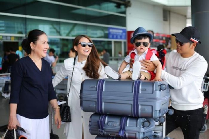 Gia đình hạnh phúc của Thanh Bình trước kia.