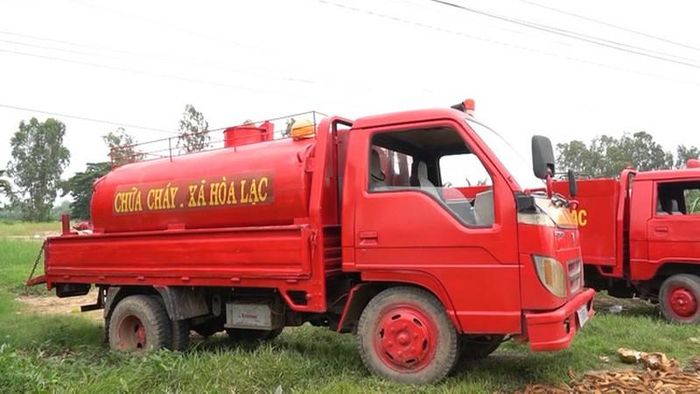 Siêu xe của đội cứu hỏa hai lúa.