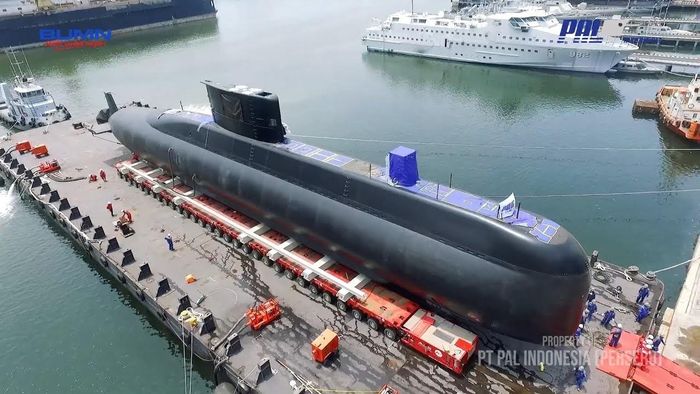 Trong tương lai, lực lượng tàu ngầm Indonesia dự kiến sẽ có quân số vượt binh chủng Hải quân Việt Nam, trở thành quốc gia sở hữu tàu ngầm đông nhất Đông Nam Á với ba chiếc Nagapasa khác đang được đặt hàng. Nguồn ảnh: BMDP.