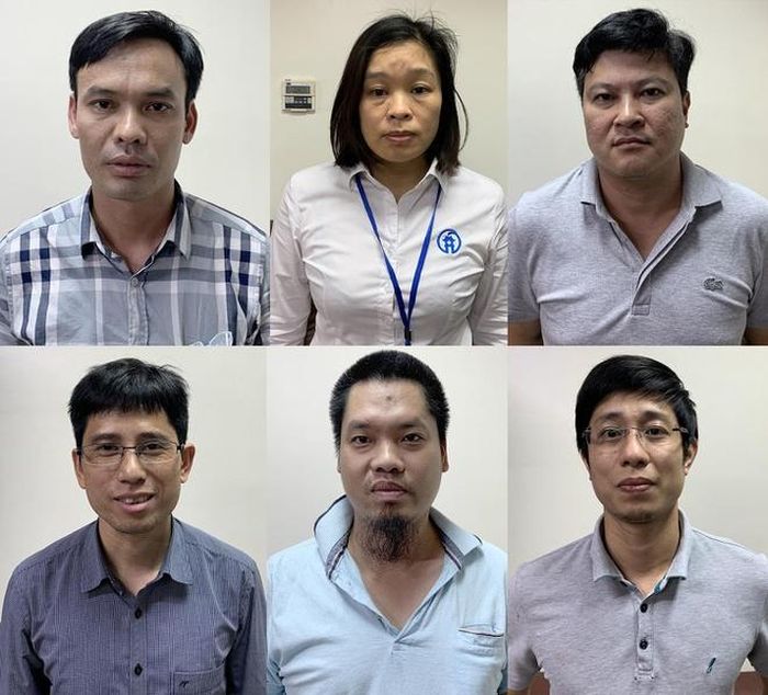  Các bị can Lê Xuân Tuấn, Nguyễn Vũ Hà Thanh, Đào Thế Vinh, Nguyễn Ngọc Nhất, Nguyễn Trần Duy và Nguyễn Thanh Tuyền. Ảnh: Bộ Công an. 