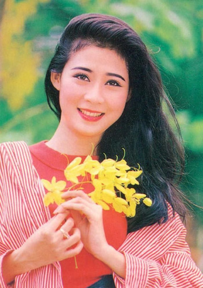 Ở thời kỳ tỏa sáng nhất, người đẹp này đã để lại tới hơn 60 vai diễn ấn tượng trong lòng khán giả.