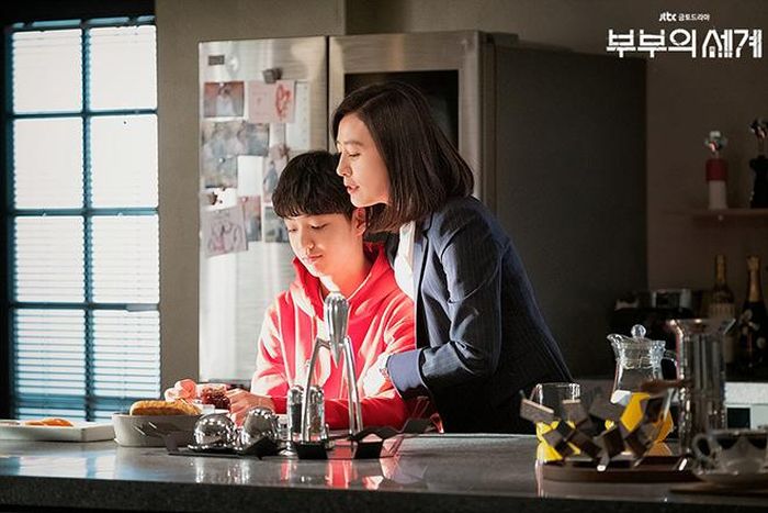 Con trai cũng không đứng về phía Sun Woo