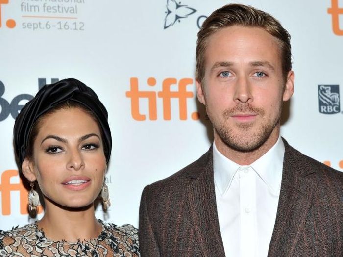 Eva Mendes và chồng Ryan Gosling tại Liên hoan phim quốc tế Toronto