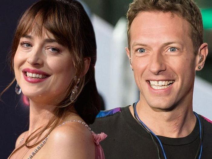  Dakota Johnson hạnh phúc bên Chris Martin sau khi tái hợp. 