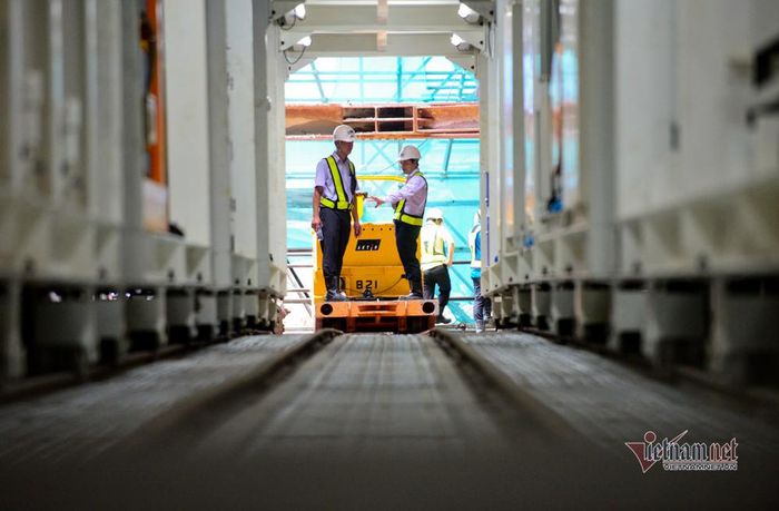 Đến nay dự án xây dựng tuyến đường sắt đô thị số 1 tuyến Bến Thành - Suối Tiên với chiều dài 19,7km đã thực hiện được 72%, dự kiến đưa vào sử dụng năm 2021