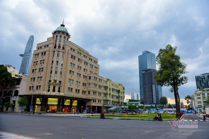 Diện mạo khu vực trung tâm TP thay đổi rất nhiều sau khi hệ thống rào chắn được tháo dỡ 