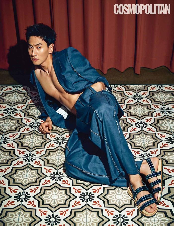 Lee Kwang Soo xác nhận xuất hiện trong mùa mới của chương trình Ngày ba bữa với vai trò khách mời. Đây là chương trình giải trí nổi tiếng lấy chủ đề ẩm thực, được dẫn dắt bởi nhà sản xuất Na Young Suk.
