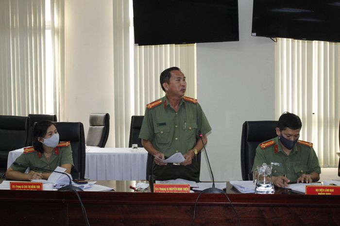 Đại diện Công đoàn CATP phát biểu.