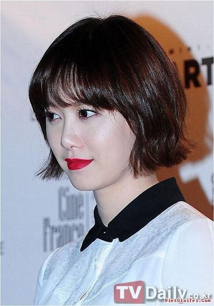 Gương mặt bự phấn đáng sợ của Goo Hye Sun cũng khiến người hâm mộ giật mình.
