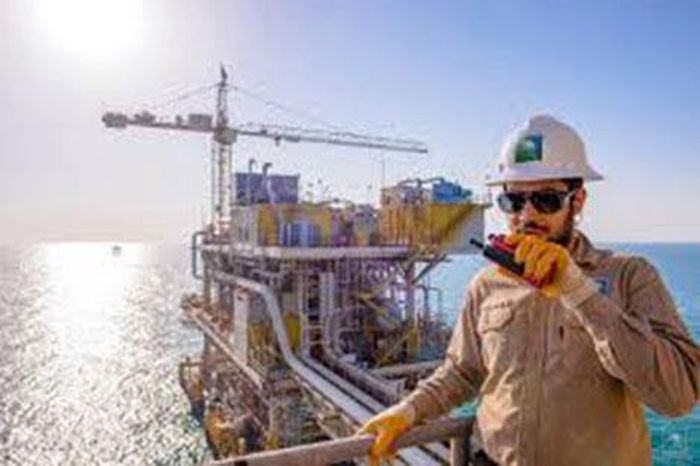 Việc tăng sản lượng của Saudi Arabia tuy buộc Nga quay trở lại bàn đàm phán, song đã góp phần đẩy cơn khủng hoảng giá dầu tới đáy.