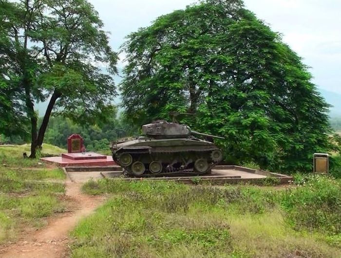 Xe tăng Bazeille của Pháp bị quân ta tiêu diệt sáng 1-4-1954 trên đồi A1 