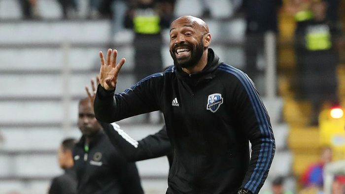 Henry giờ đang gầy dựng lại danh tiếng ở giải đấu "dưỡng già" MLS. Ảnh: Getty.