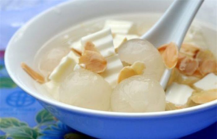 Chúc các bạn sẽ thành công các với công thức làm chè khúc bạch trên nhé.