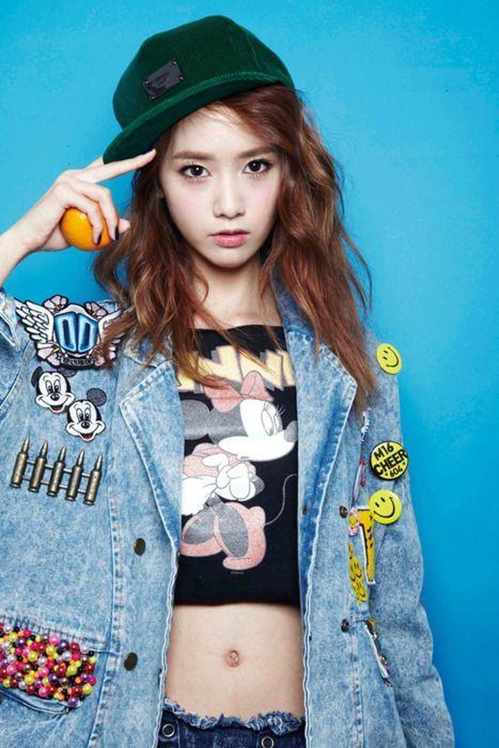 Một năm sau đó, "nhóm nhạc quốc dân" SNSD phát hành ca khúc I Got A Boy với phong cách hip-hop mới lạ. Yoona nhuộm tóc sáng màu và thay đổi phong cách trang điểm khiến khuôn mặt cô trở nên sắc sảo, cá tính hơn.
