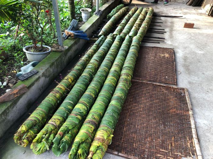 Cuộn thuốc chuẩn bị đưa lên cầu thái.
