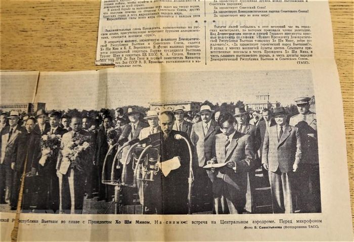 Ảnh Bác Hồ phát biểu đăng trên báo Sự thật ngày 13/7/1955. (Nguồn: TTXVN)