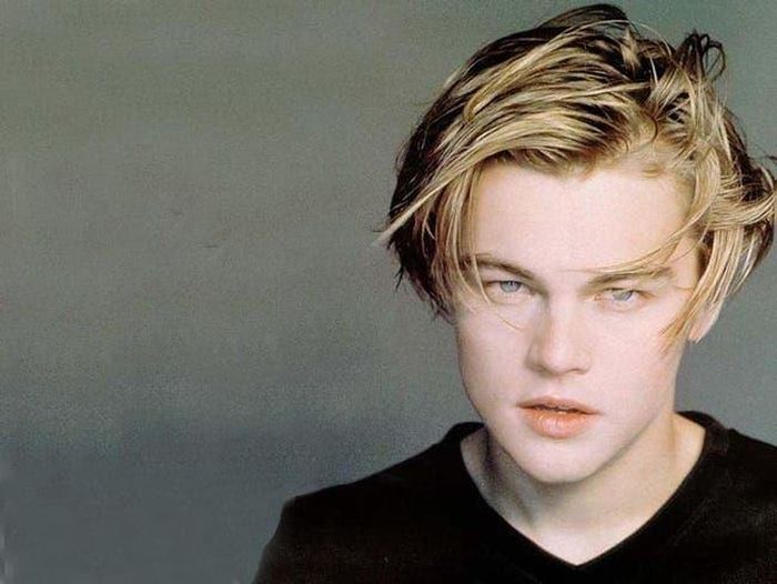 Ở tuổi thiếu niên, diện mạo của DiCaprio đã khiến biết bao người hâm mộ mê đắm.