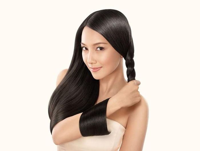  Để tránh những hư tổn xảy ra với mái tóc, bạn nên hạn chế việc thường xuyên thay đổi kiểu tóc của mình, mỗi lần làm hóa chất cách nhau ít nhất 6 tháng. Ngoài ra, bạn cũng cần chú ý đến việc dưỡng tóc kĩ lưỡng để tóc hồi phục và chắc khỏe hơn 